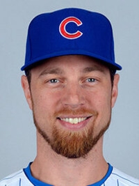 WATCH: Ben Zobrist with first HR with the Cubs