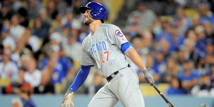 Bryant smacks two homers to beat Dodgers in extras