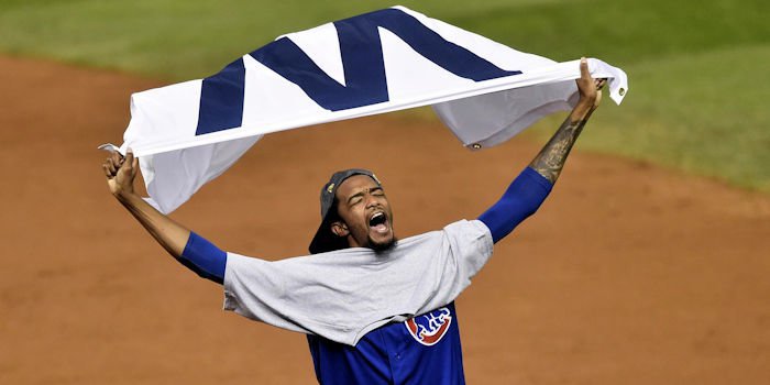 Carl Edwards Jr. signs with Cubs