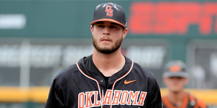 Cubs sign Thomas Hatch