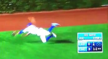 WATCH: Fowler's incredible catch against Dodgers