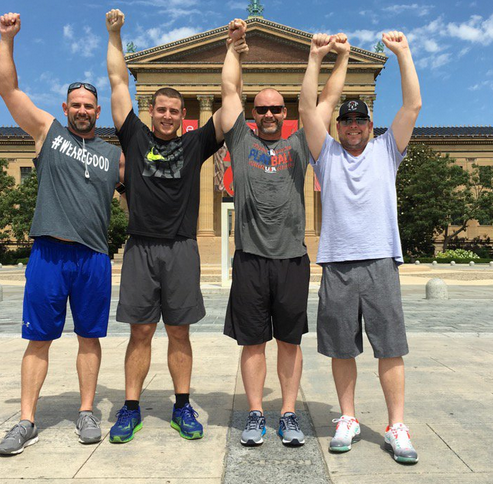 Cubs players run up Philly's iconic 'Rocky steps'