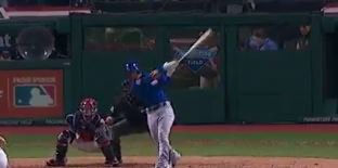 WATCH: Contreras smashes RBI double in Game 7