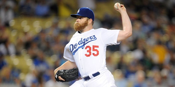 Cubs sign lefty to a one-year contract