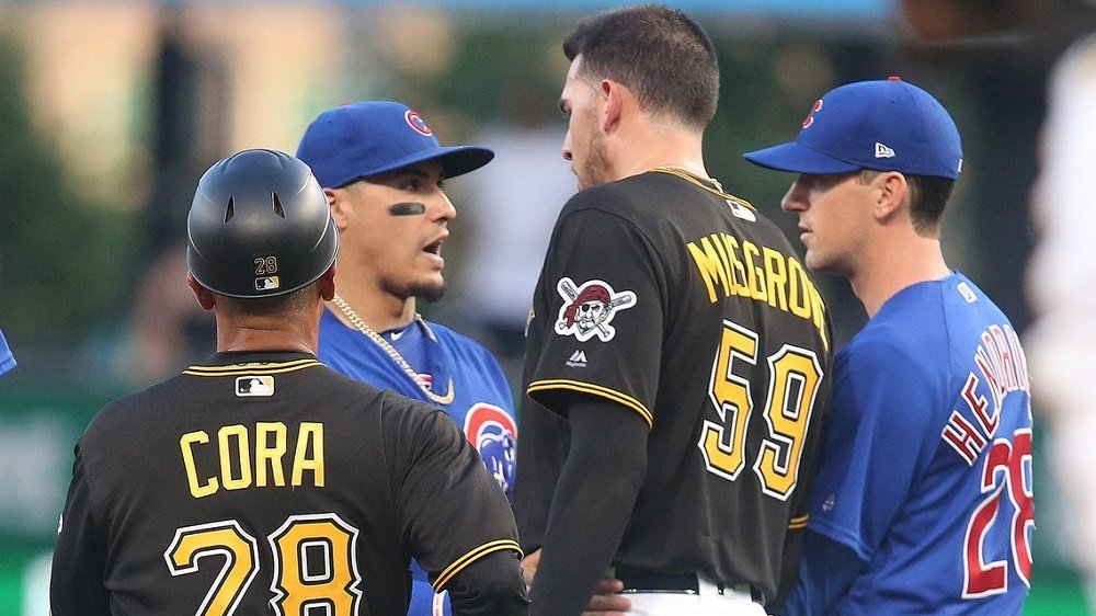 Cubs' loss to Pirates overshadowed by controversial slide