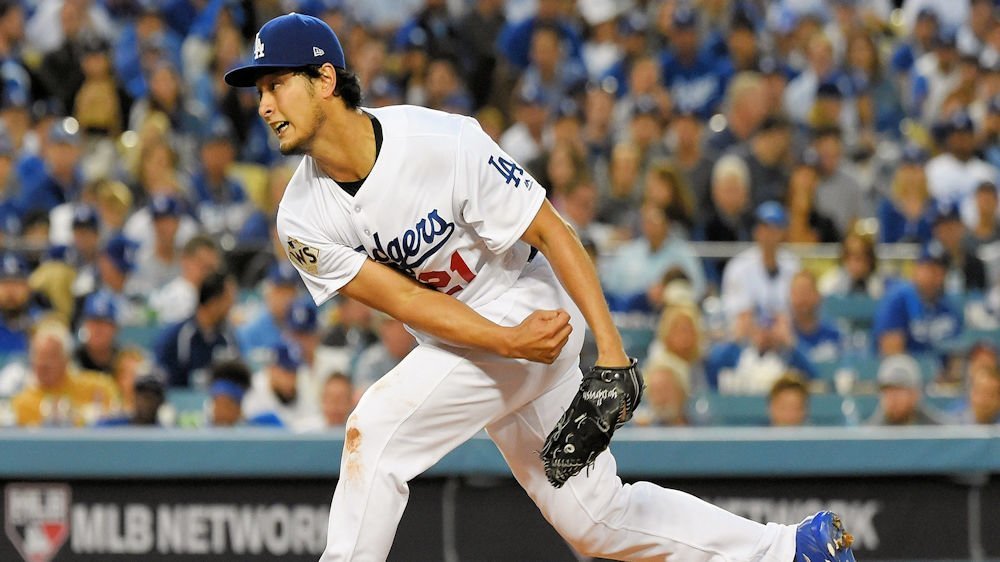 It's official: Cubs sign Yu Darvish