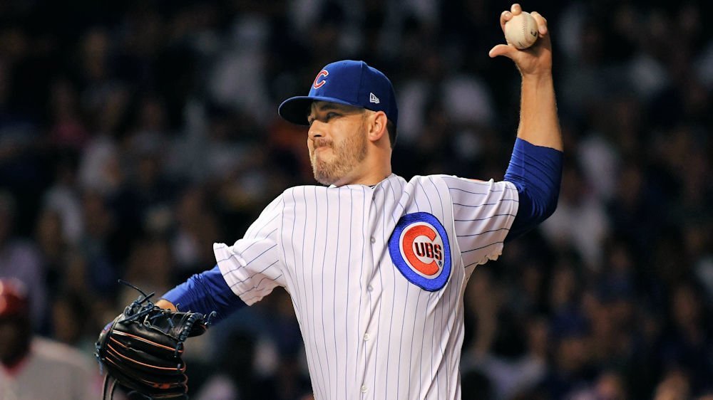 Cubs place reliever on DL, recall Maples