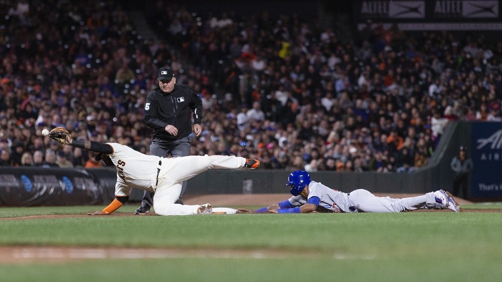 Cubs slay Giants using three-hit shutout