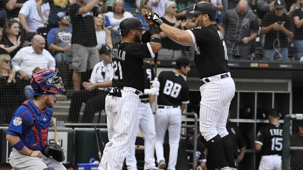 The White Sox amassed 19 hits, including two home runs, in a dominant offensive performance against the rival Cubs. (Photo Credit: David Banks-USA TODAY Sports)