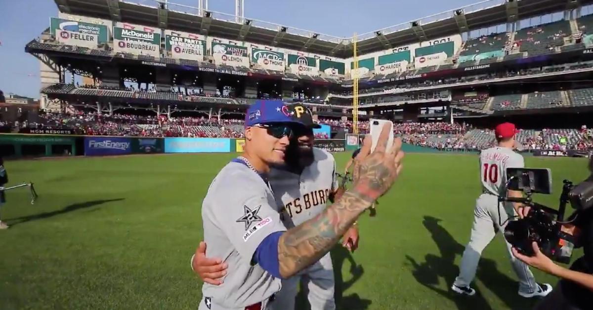 Capturing some priceless memories using his smartphone camera, Javier Baez took selfies with several other All-Stars.
