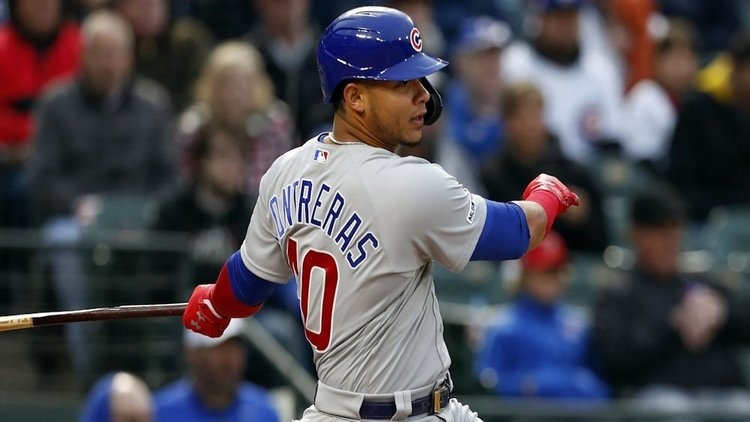 Willson Contreras came up clutch with a two-out base hit that put the Cubs up 2-0 over the Cardinals. (Credit: Jim Cowsert-USA TODAY Sports)
