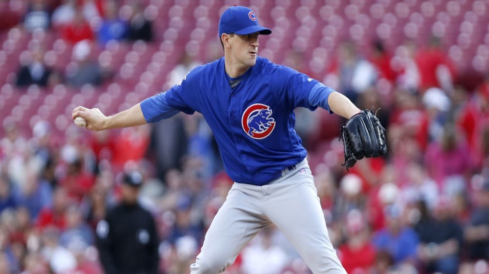 Chicago Cubs hurler Kyle Hendricks showed out on the mound and at the plate. (Credit: David Kohl-USA TODAY Sports)