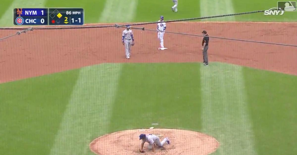 Mets hurler Jason Vargas acted like he was lucky to be alive after barely avoiding getting hit in the head by a throw from his catcher.