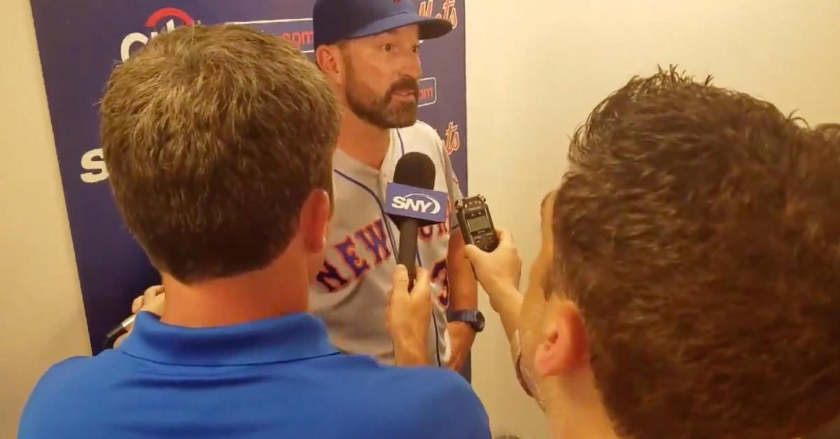 Mets manager Mickey Callaway was at the center of a heated exchange involving a reporter following the Mets' 5-3 loss to the Cubs on Sunday.