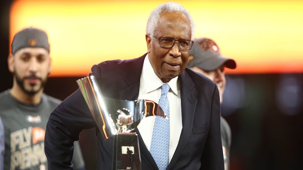 The Hot Corner: Cubs farm system, RIP Frank Robinson, Hot Stove, and more