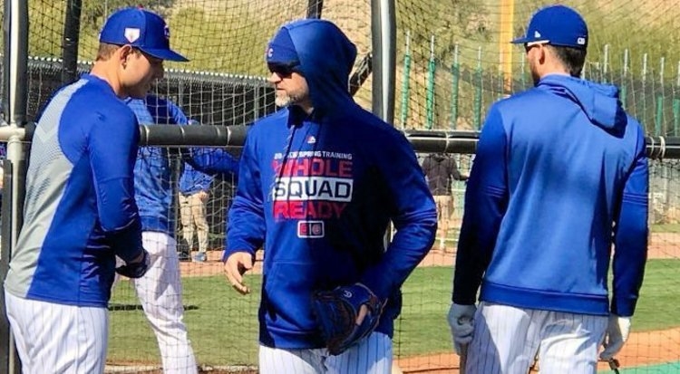  David Ross hanging with Bryzzo (Kassie Hager - CubsHQ)