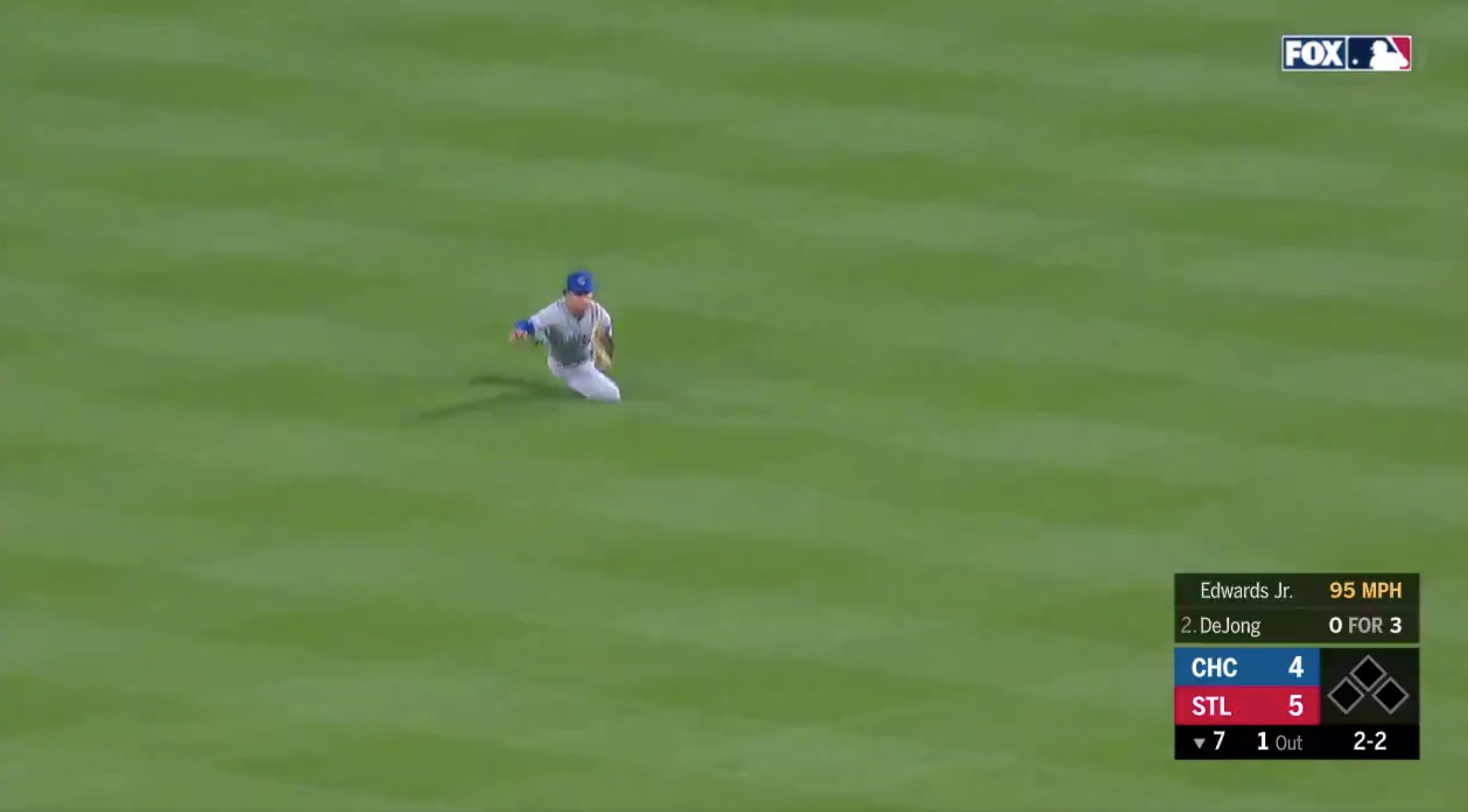 Albert Almora Jr. made a difficult diving catch look relatively easy. (Credit: Matt Kartozian-USA TODAY Sports)