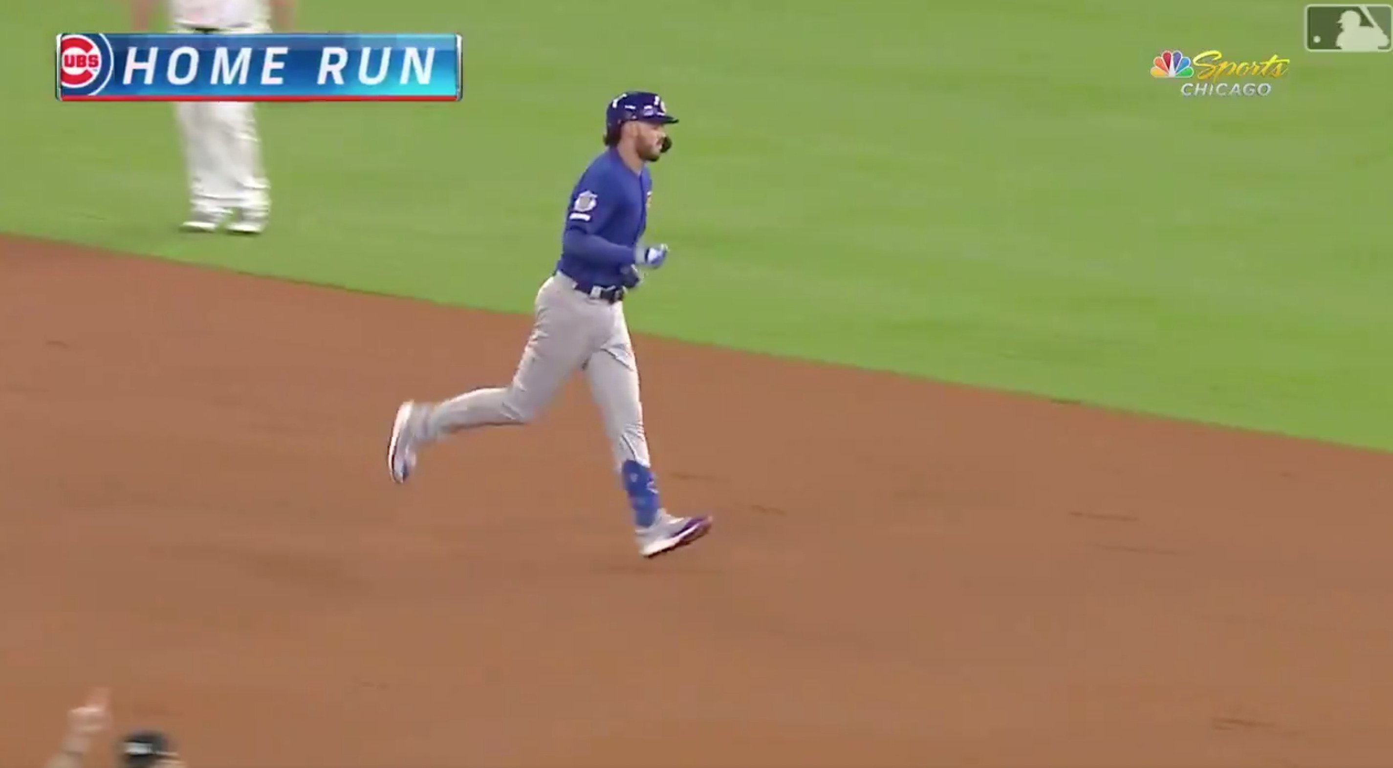 Kris Bryant slugged an impressive home run to straightaway center field for his 13th long ball of the year. (Credit: Joe Camporeale-USA TODAY Sports)