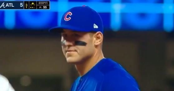 WATCH: Anthony Rizzo with two errors on one play