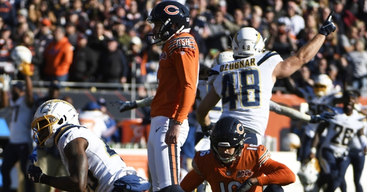Chicago Bears kicker Eddy Pineiro missed a potential game-winning field goal, resulting in a Bears loss. (Credit: David Banks-USA TODAY Sports)