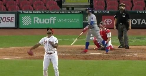 WATCH: Javy Baez blasts his first homer of season