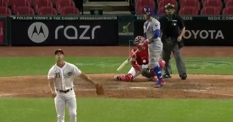 WATCH: Javy Baez crushes his second bomb of the night