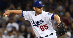 Cubs acquire righty from Dodgers