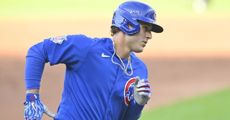 Anthony Rizzo's newest nickname, "Tony Two Chains," pays homage to his bling. (Credit: David Richard-USA TODAY Sports)