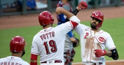 Nicholas Castellanos hits grand slam as Reds defeat Cubs