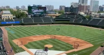 WATCH: Javy Baez smacks homers in batting practice