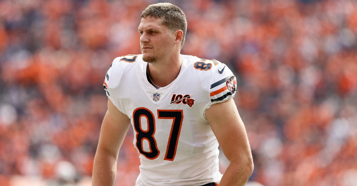 The Bears trade TE to Dolphins