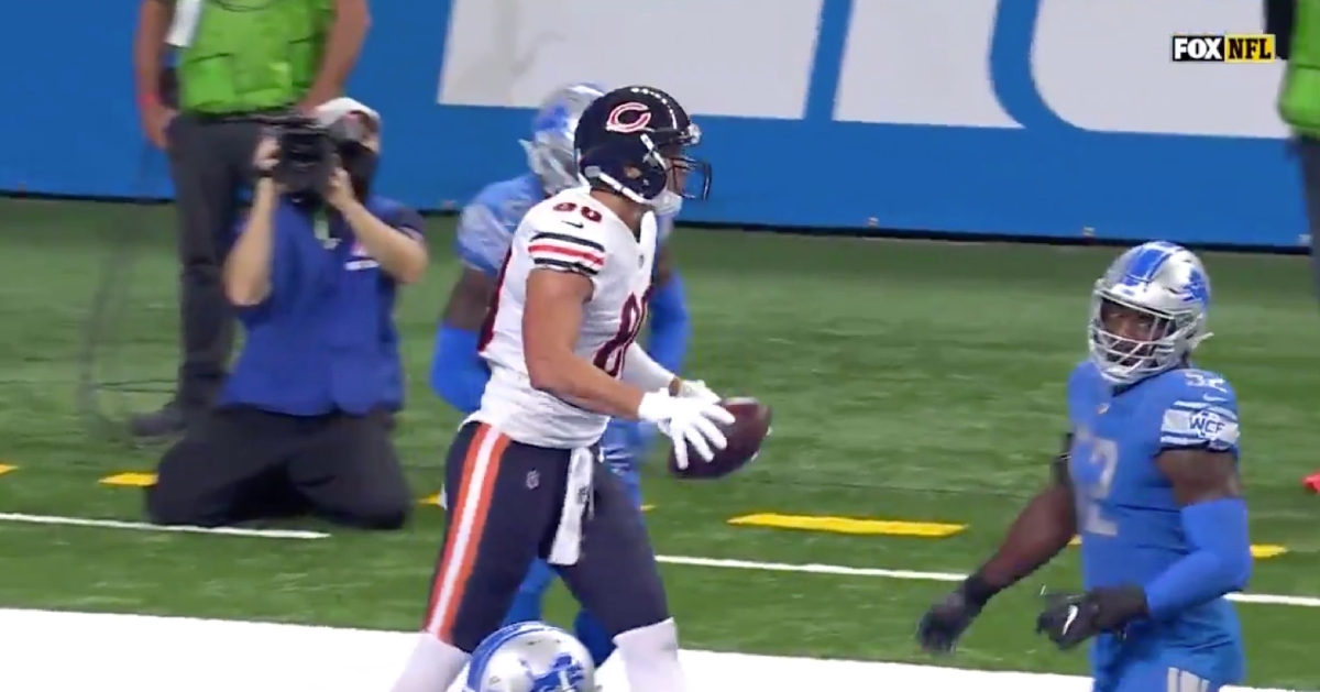 Quarterback Mitchell Trubisky teamed up with tight end Jimmy Graham for a two-yard touchdown.