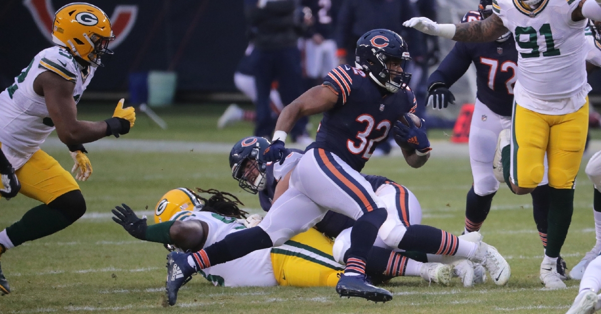 David Montgomery's opening-drive rushing score was the Bears' lone touchdown of Week 17. (Credit: Mark Hoffman via Imagn Content Services, LLC)