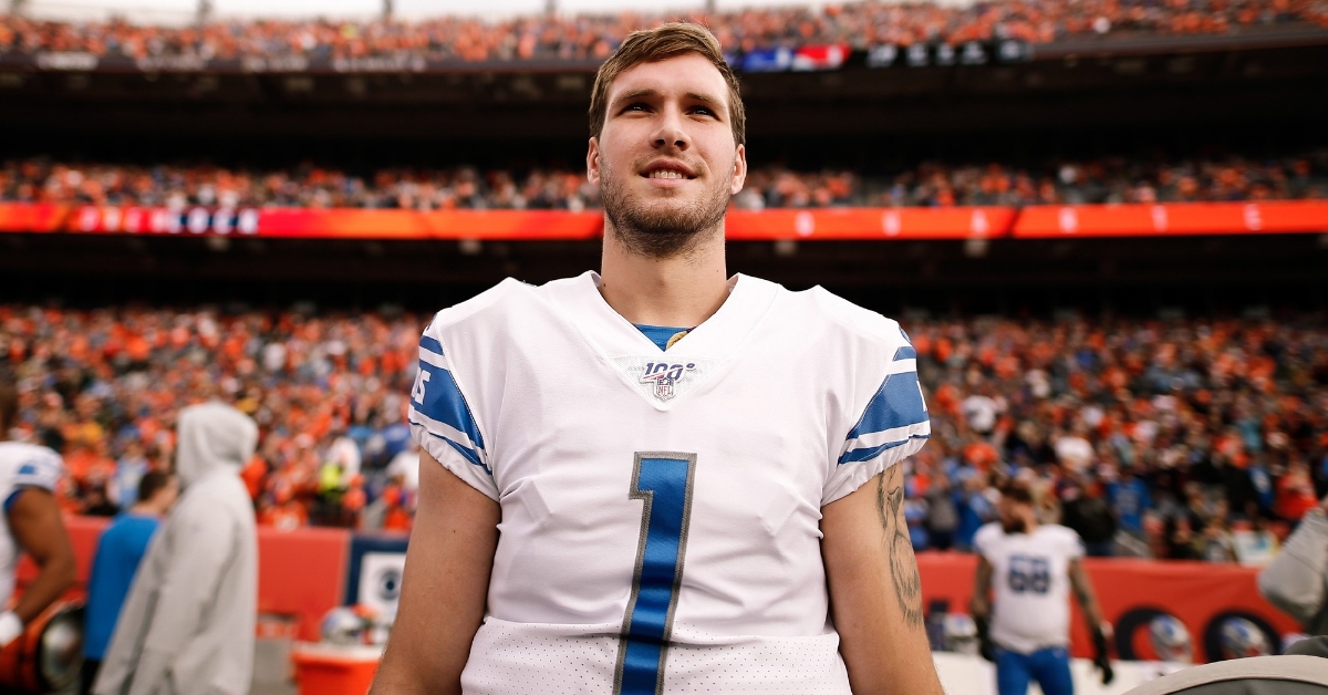 Bears working out two quarterbacks after Trubisky's injury