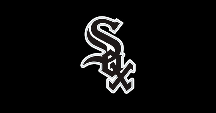 White Sox announce two roster moves
