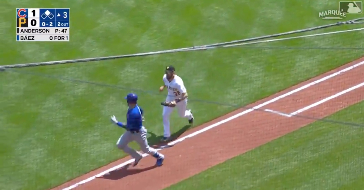 Javier Baez lured Will Craig into his trap by stalling on the basepaths and giving Willson Contreras enough time to come home.