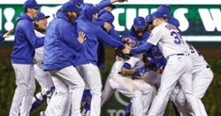 Javier Baez, David Bote come up clutch in Cubs' walkoff win over Dodgers