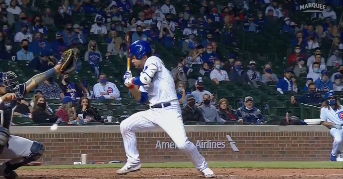 Willson Contreras' helmet was knocked off by a 93-mph four-seamer.