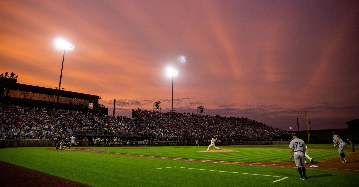 The second Field of Dreams game will consist of a Cubs-Reds matchup. (Credit: Zach Boyden-Holmes/The Register via Imagn Content Services, LLC)