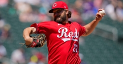 Commentary: Cubs adding Wade Miley was a solid move