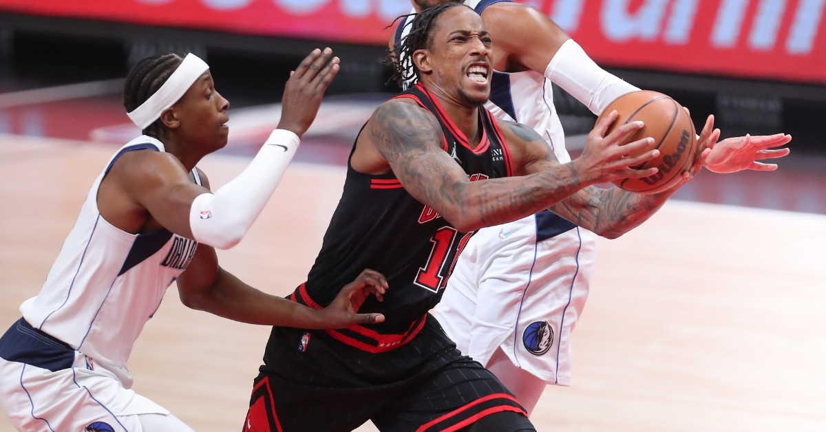 Bulls stay hot with win over Mavericks