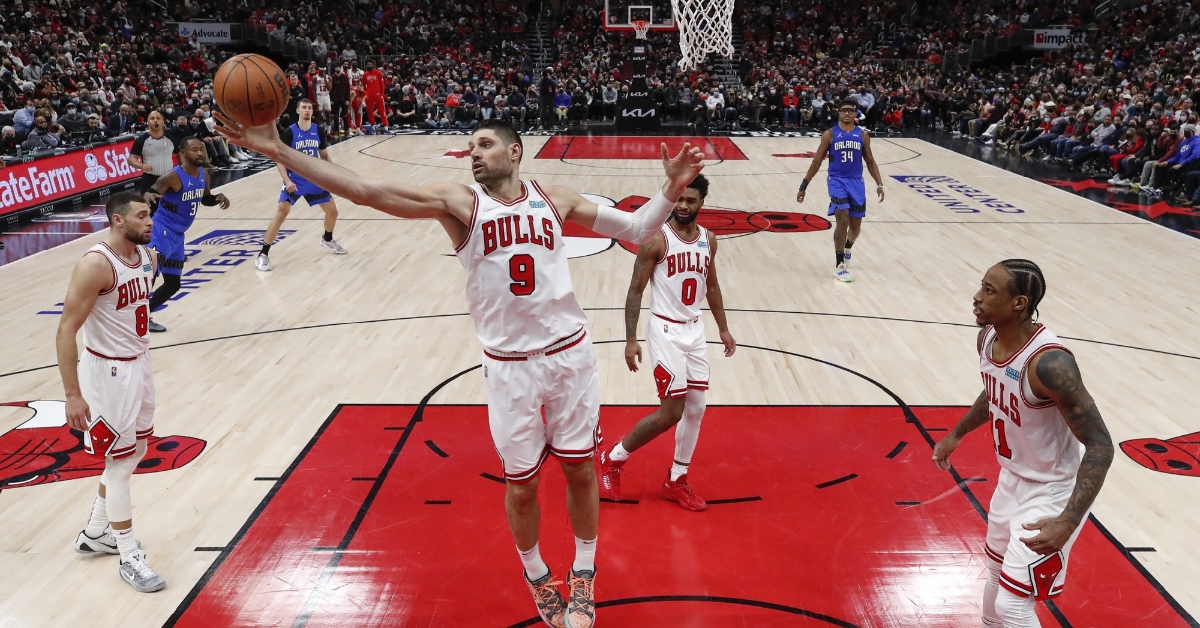 Bulls are first place in the East (Kamil Krzaczynski - USA Today Sports)