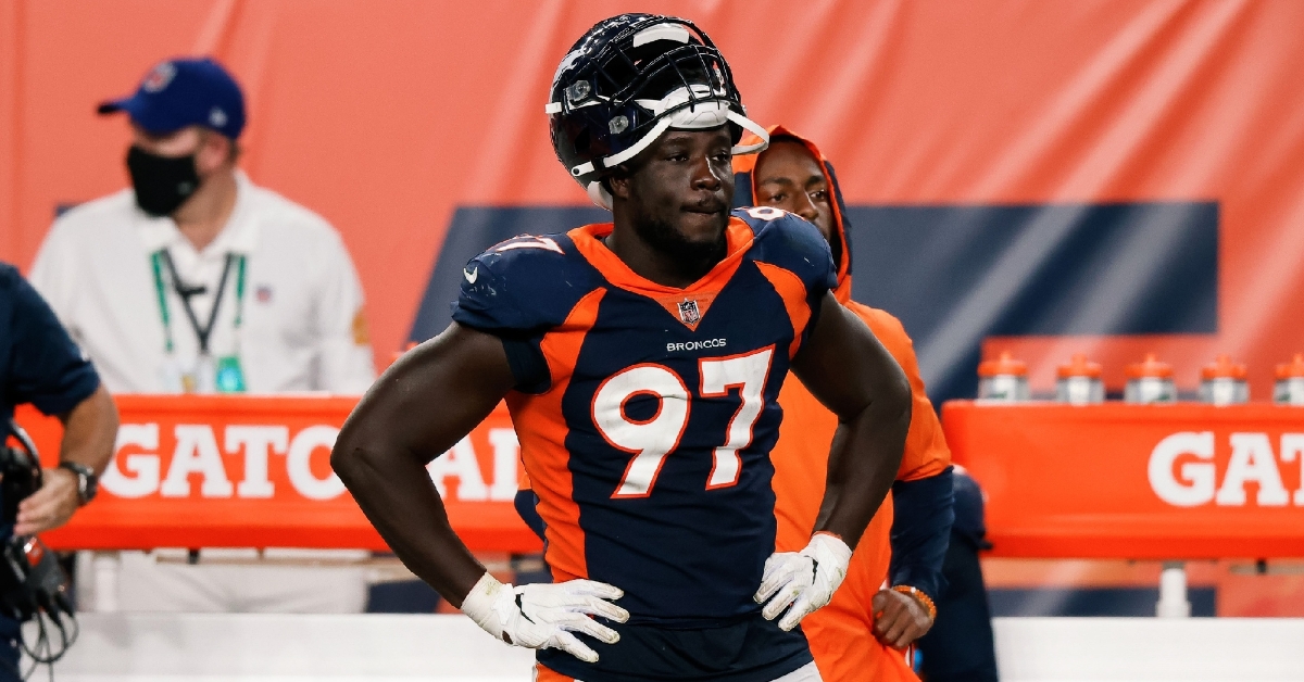 Bears sign veteran OLB to two-year deal