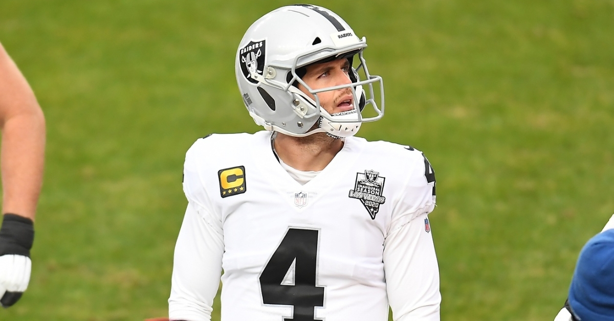 Bears reportedly have interest in QB Derek Carr