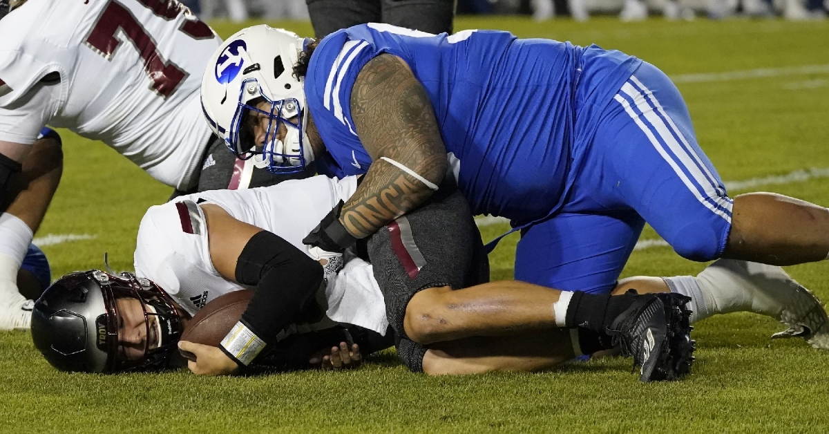 Khyiris Tonga is intriguing DT for Bears
