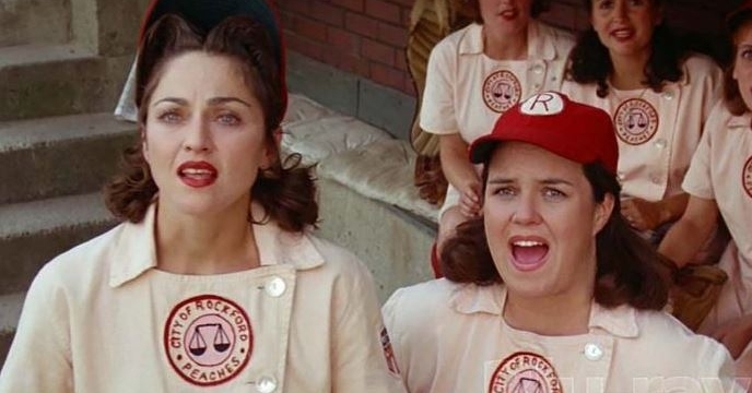 Cubs celebrate 30th anniversary of 'A League of their Own' with screening