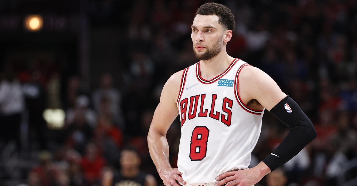 Bucks obliterate Bulls in Game 3 loss