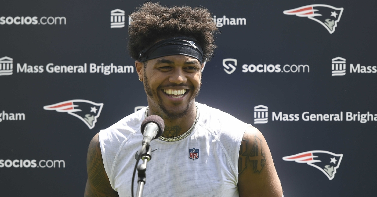 Could Bears and Patriots do another WR trade?