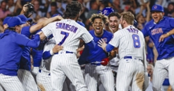 Morel's walk-off blast sends Wrigley into a frenzy