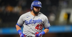 Cubs sign infielder to one-year deal, pitcher placed on 60-day IL